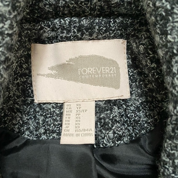 Cropped Pleather Sleeve Tweed Jacket - Picture 5 of 7